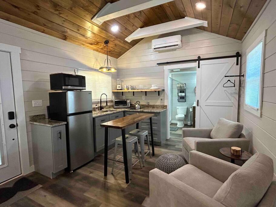 Blissful Nook Tiny Home ~ Cozy Retreat W/ Hot Tub; Near Town And Deep Creek Bryson City Eksteriør bilde