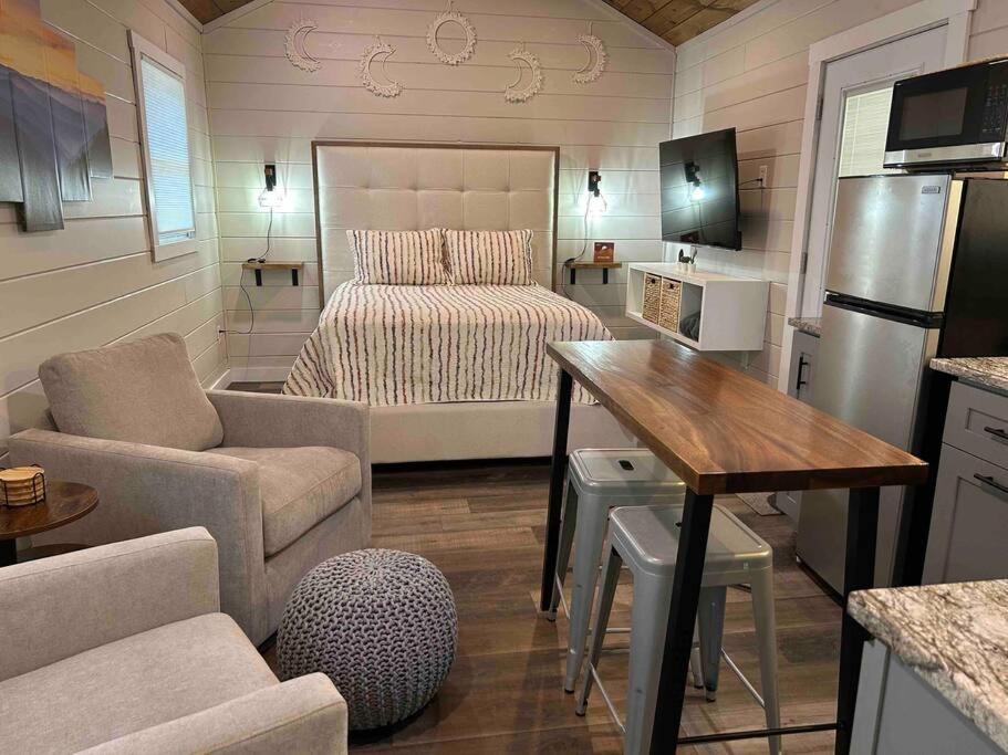 Blissful Nook Tiny Home ~ Cozy Retreat W/ Hot Tub; Near Town And Deep Creek Bryson City Eksteriør bilde
